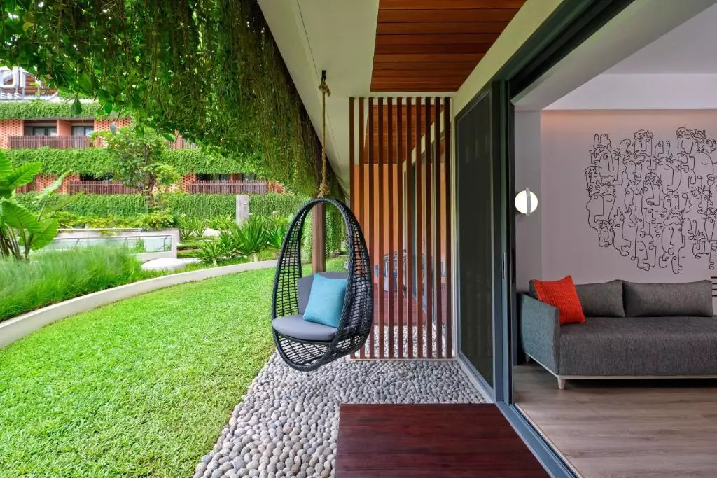 هتل الافت بالی کوتا ات بیچ واک