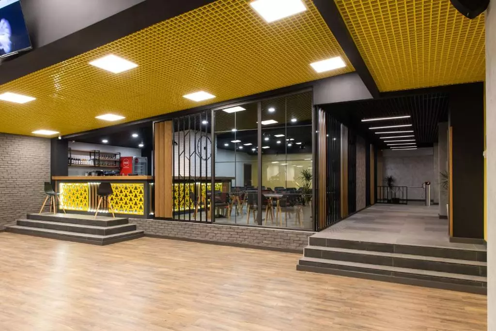 آکواتک ریزورت ایروان