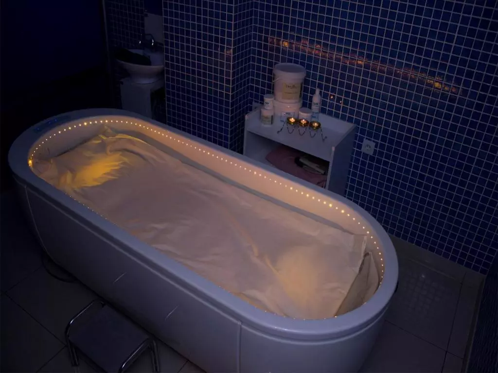 آکواتک ریزورت ایروان