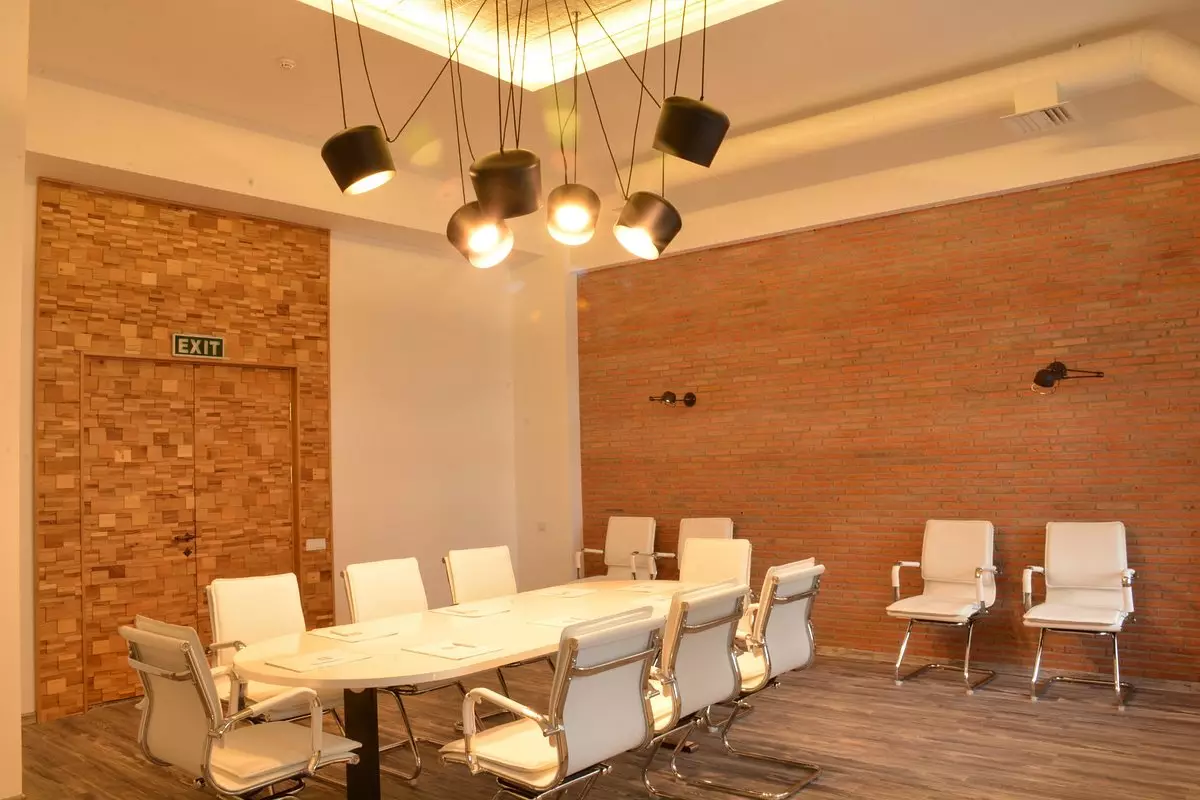 بست وسترن آرت تفلیس