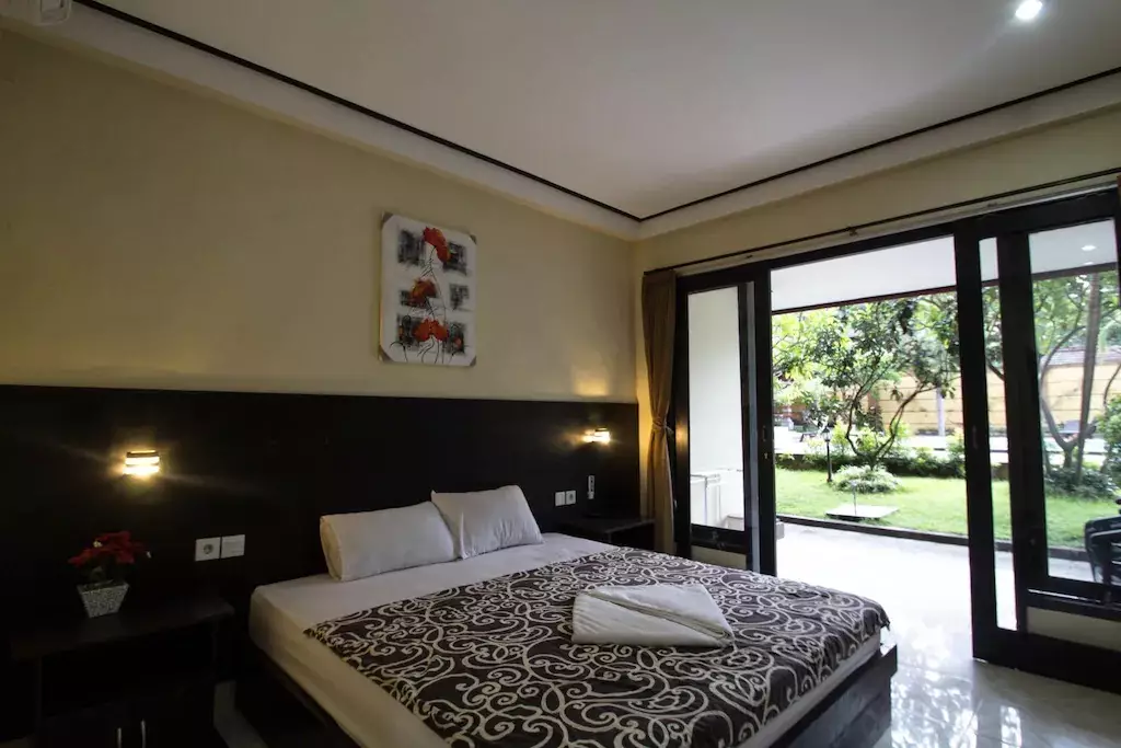 بنه یاسا بیچ این کوتا