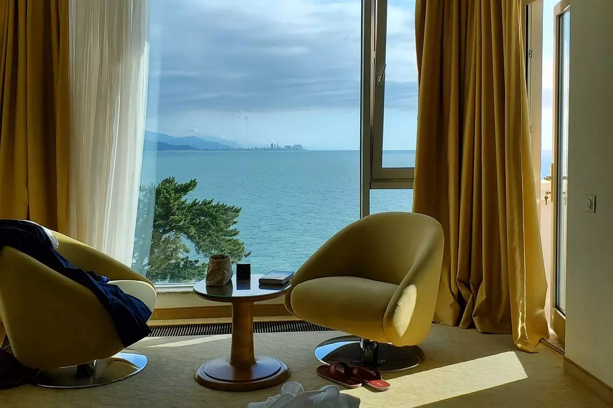 کاستلو مار باتومی