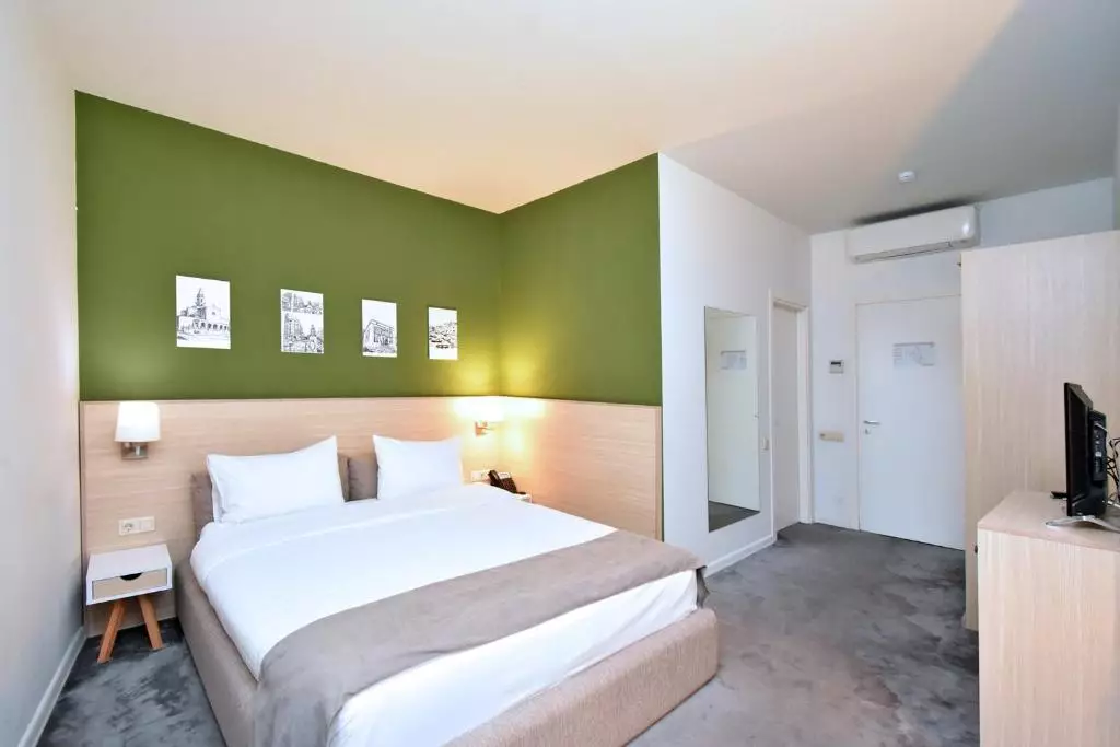 این سیتی ایروان