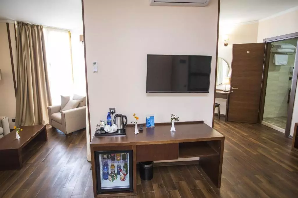 کرنر این باتومی