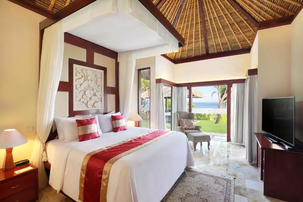 دیسکاوری کارتیکا پلازا کوتا بالی