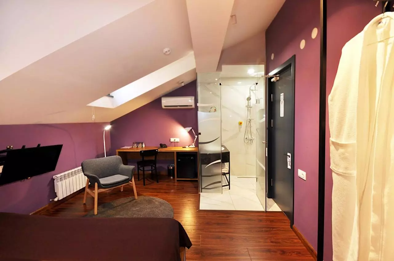 ال بوتیک تفلیس