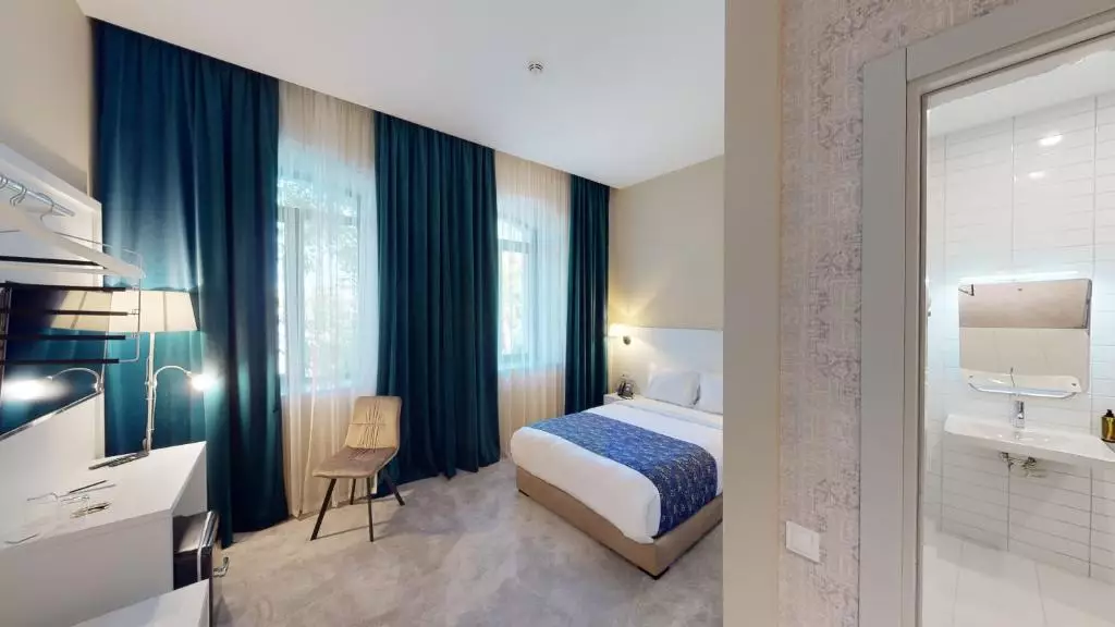 اپیگرف تفلیس