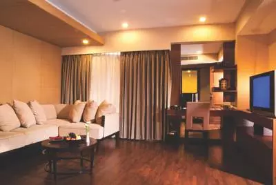 اکسکلوسیو ستورن