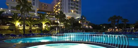 هتل فانتازیا دولوکس کوش آداسی