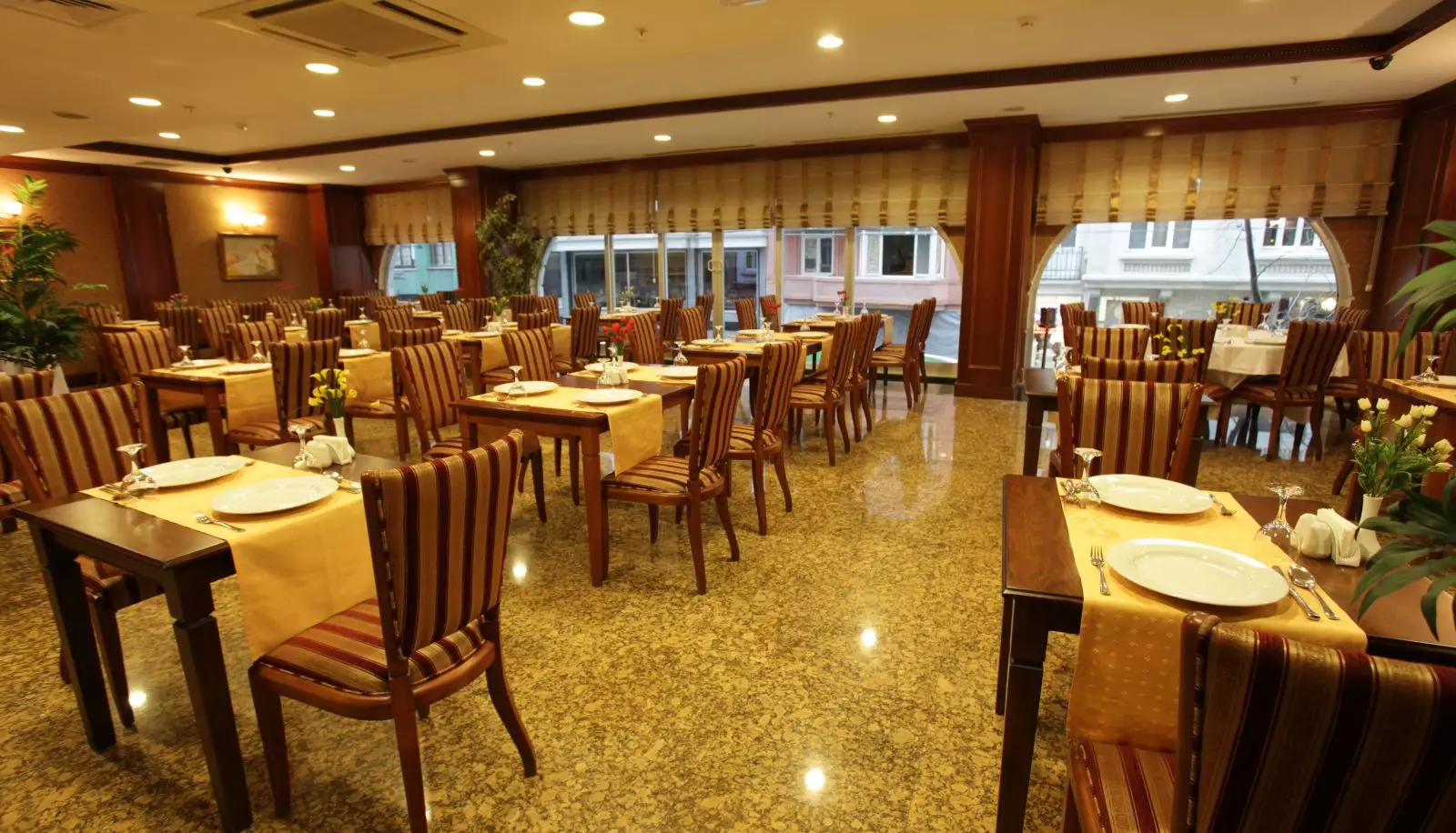 گلدن پارک استانبول