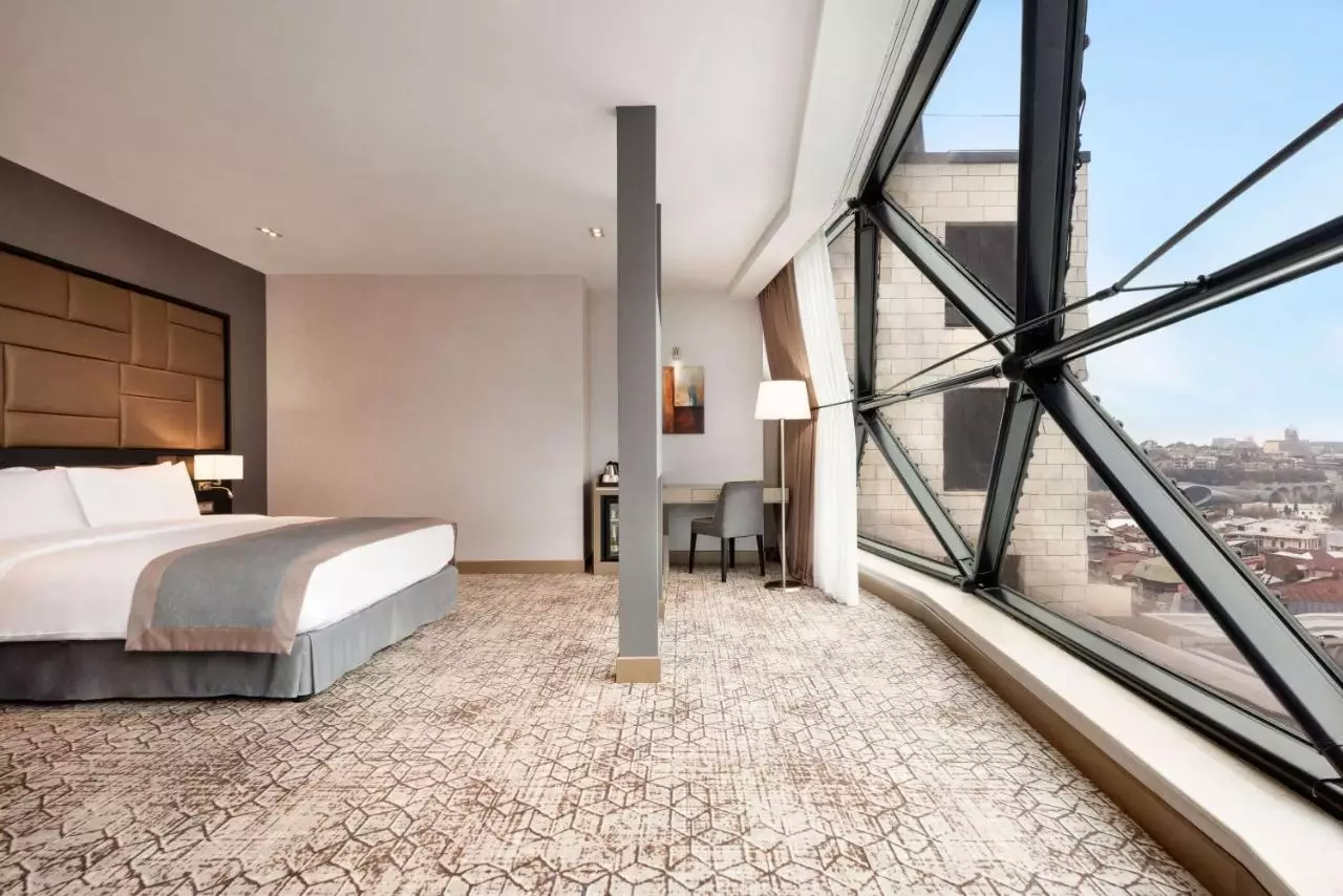 ویندهام گرند تفلیس