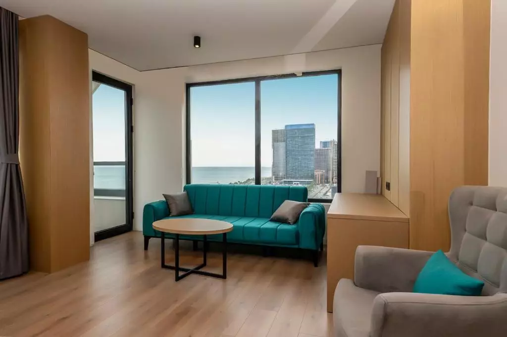 گرنجور باتومی