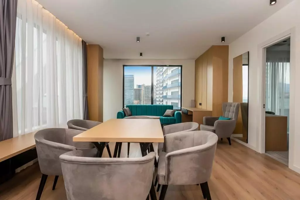 گرنجور باتومی