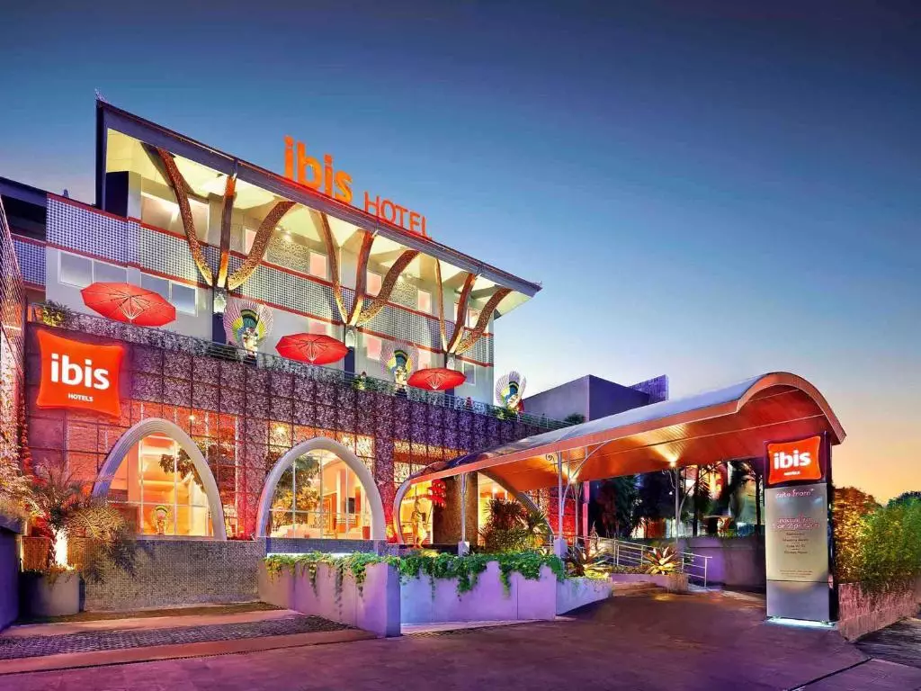 هتل آیبیس بالی کوتا