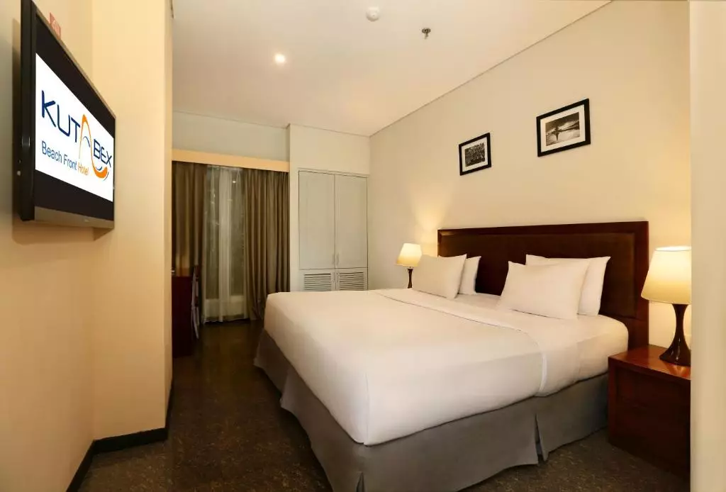 هتل کوتابکس بیچ فرانت کوتا