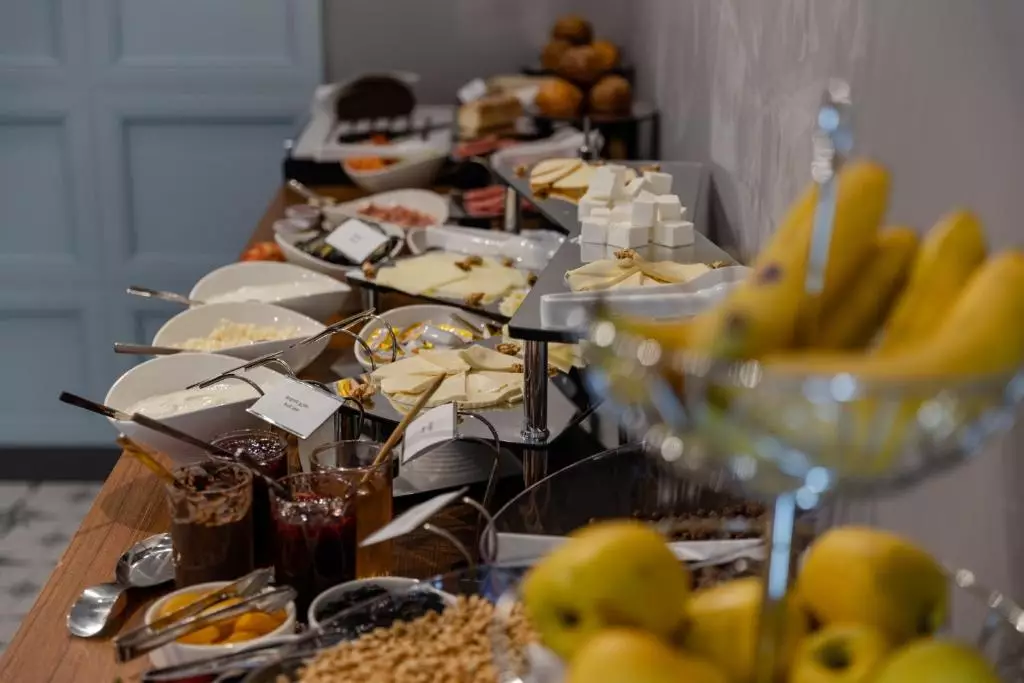 مونارچ باتومی