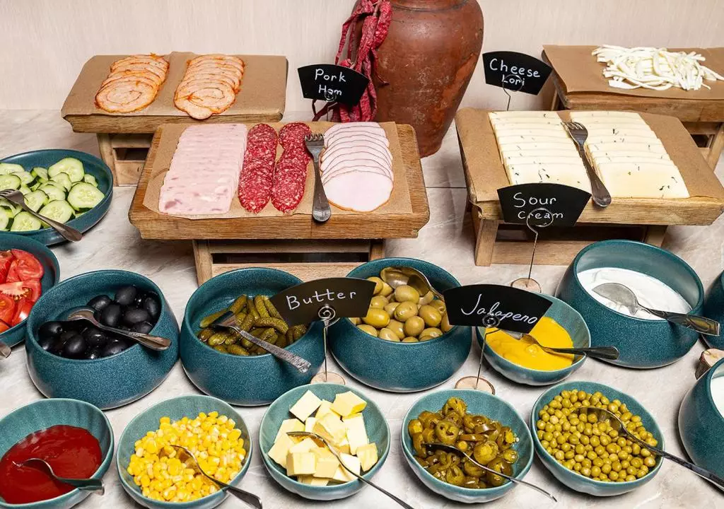 ناچو بای استلار ایروان