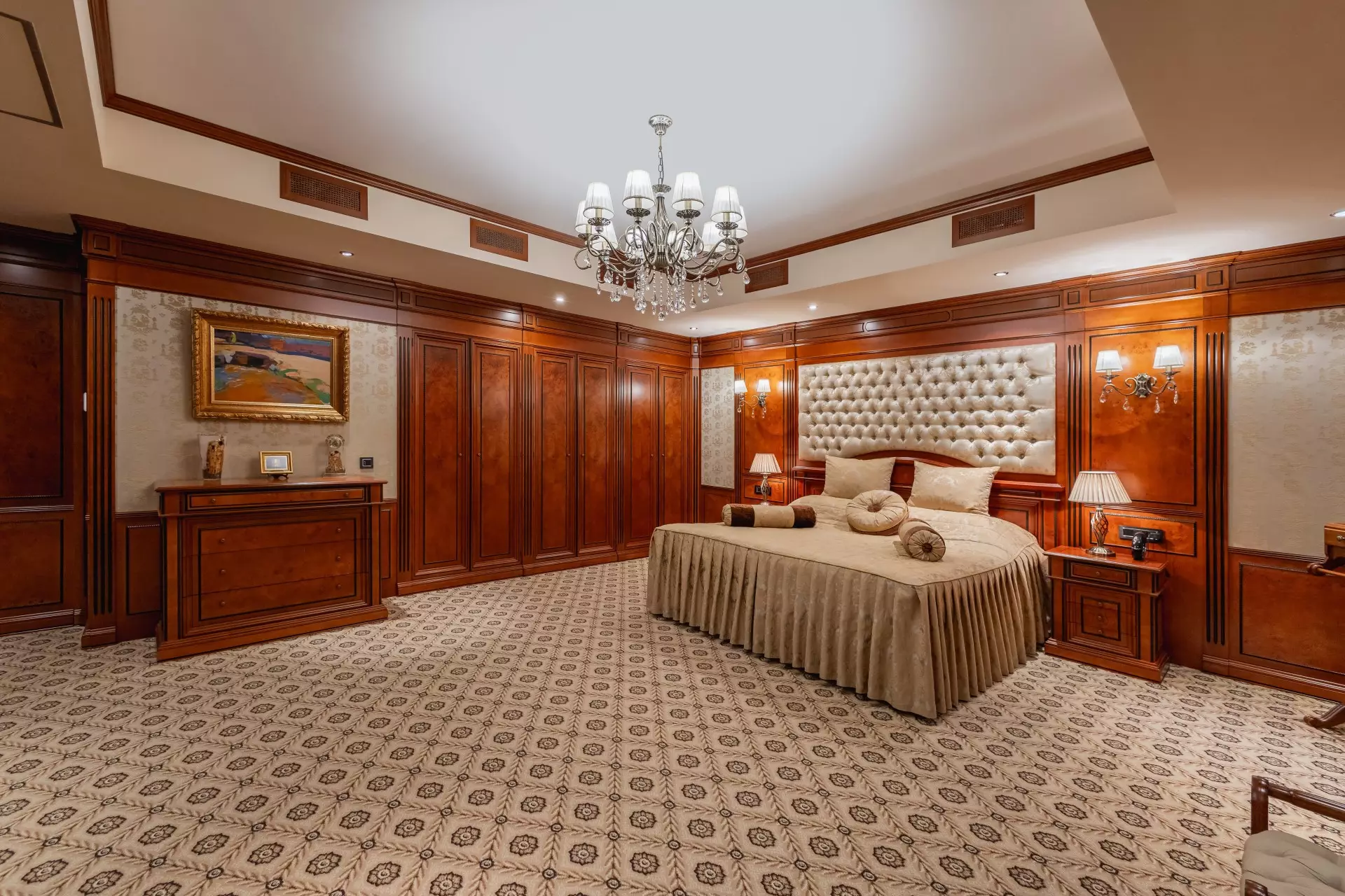 نشنال بای استلار ایروان