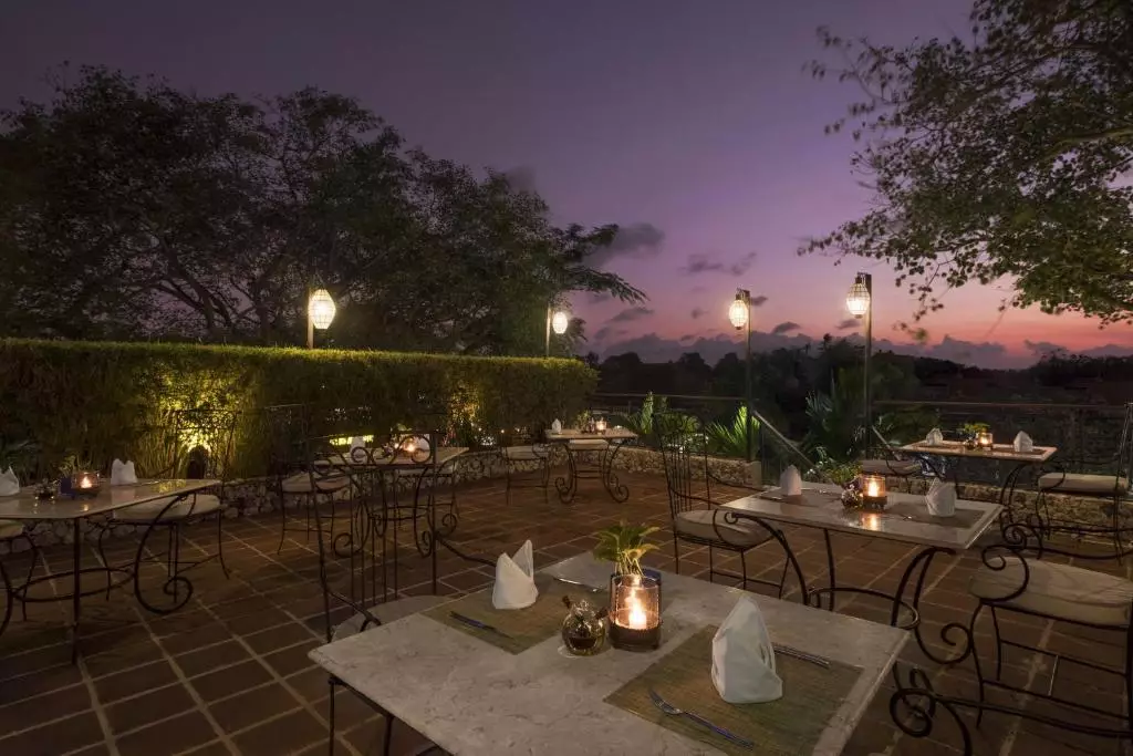 نیکو بالی بنوآ بیچ