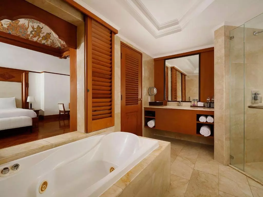 نوسا دوا بیچ بالی