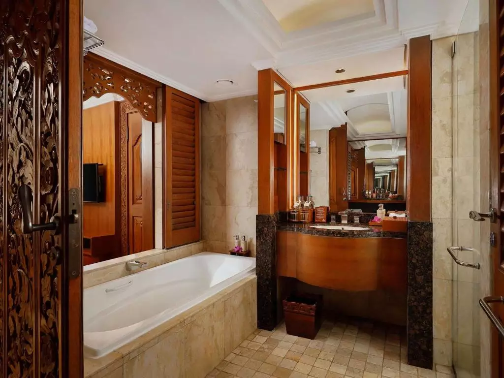 نوسا دوا بیچ بالی