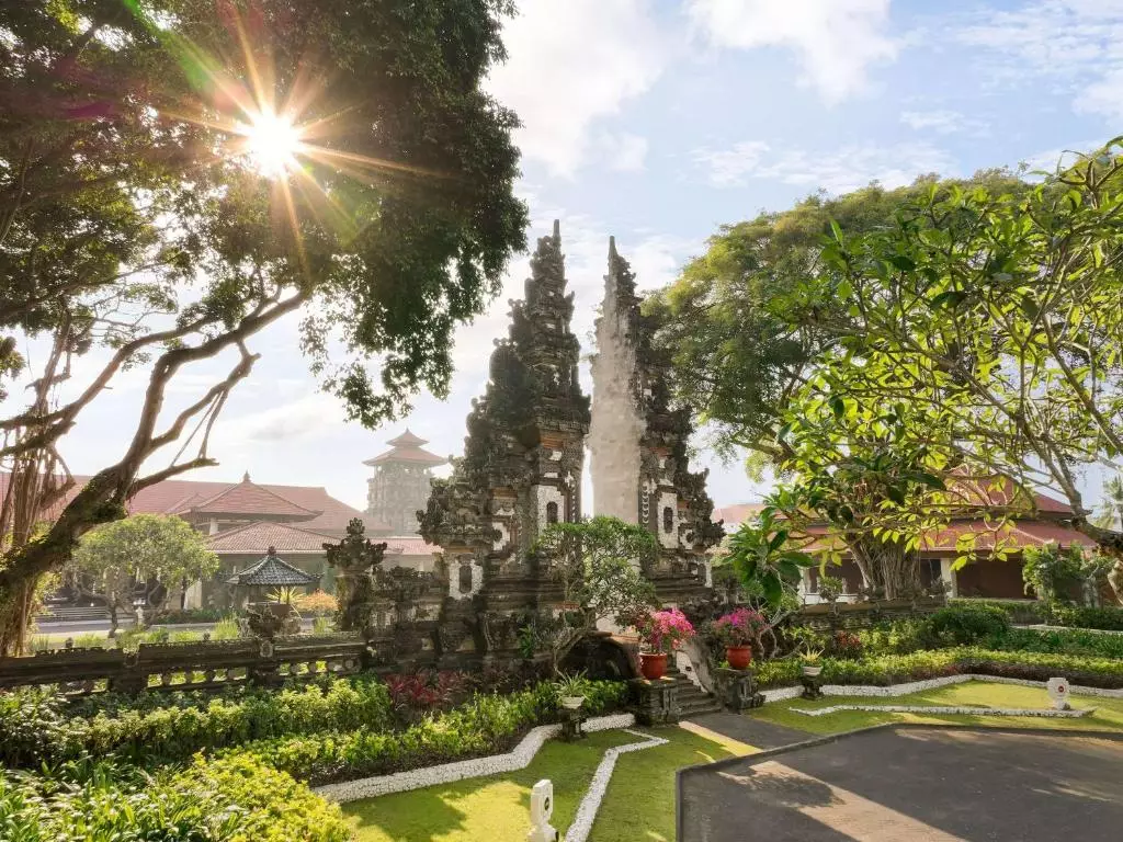 نوسا دوا بیچ بالی