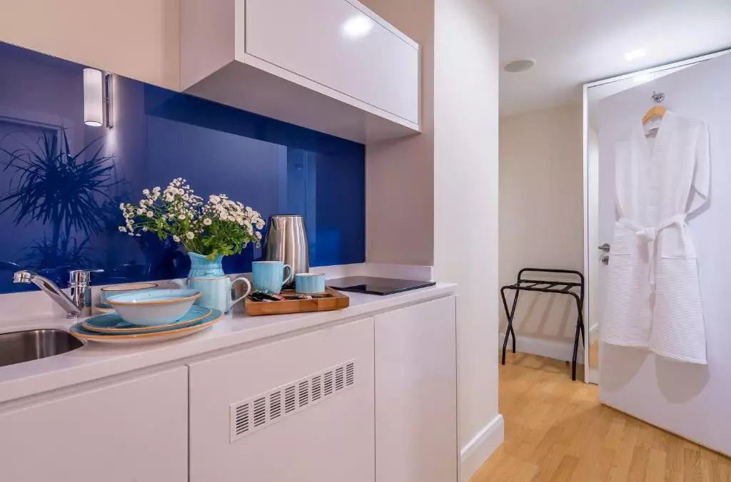 هتل اربی سیتی باتومی