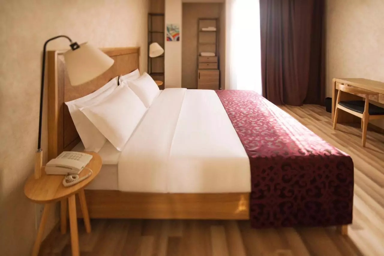 اورنامنت بوتیک تفلیس