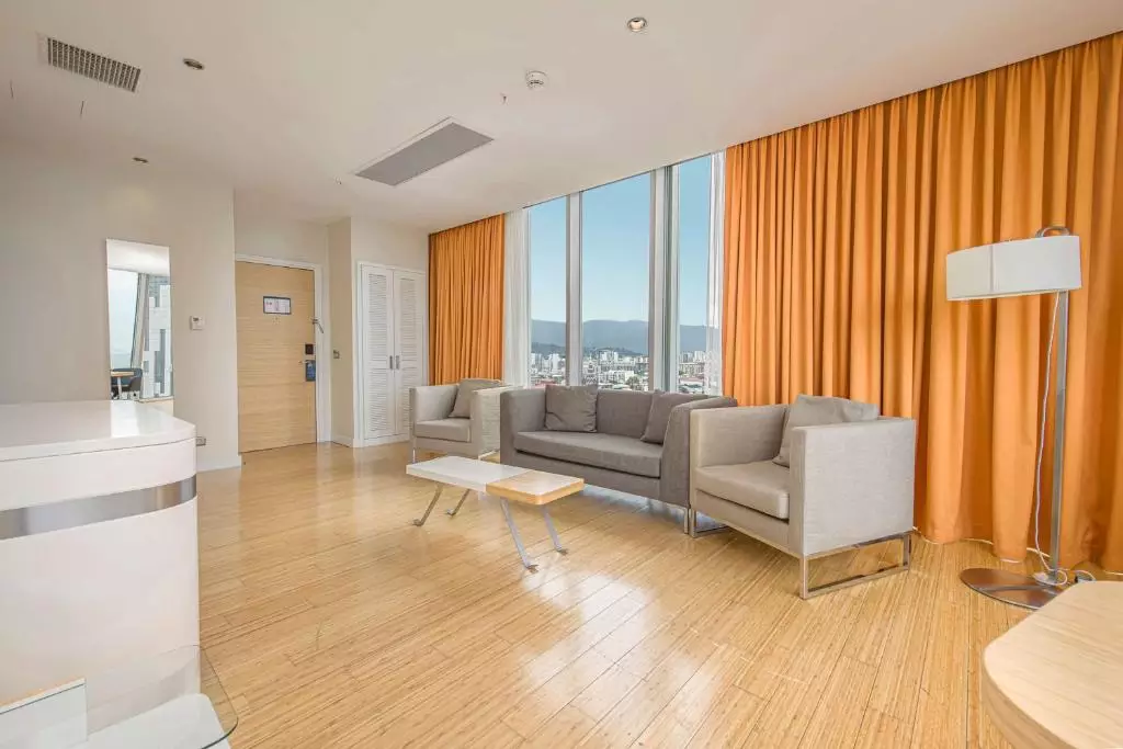 ردیسون بلو باتومی