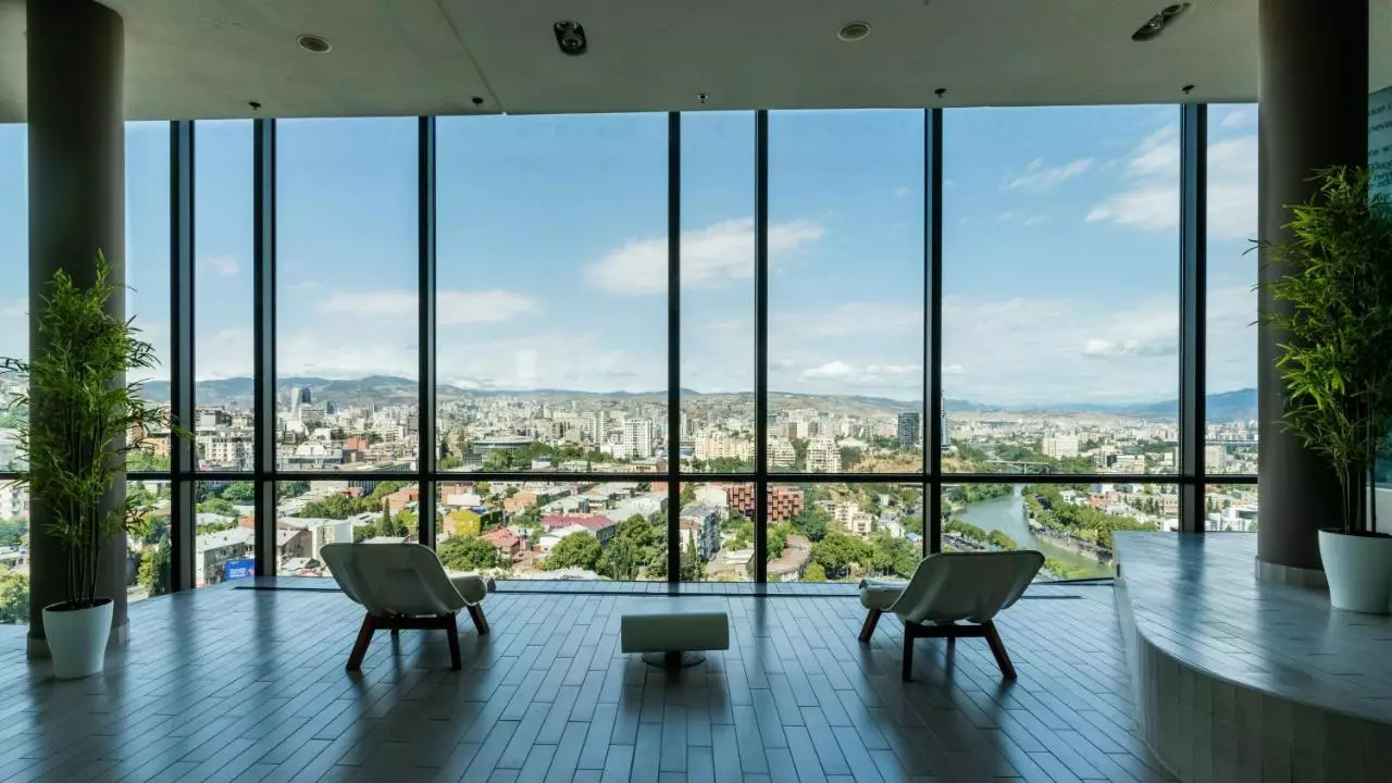 ردیسون بلو ایوریا تفلیس