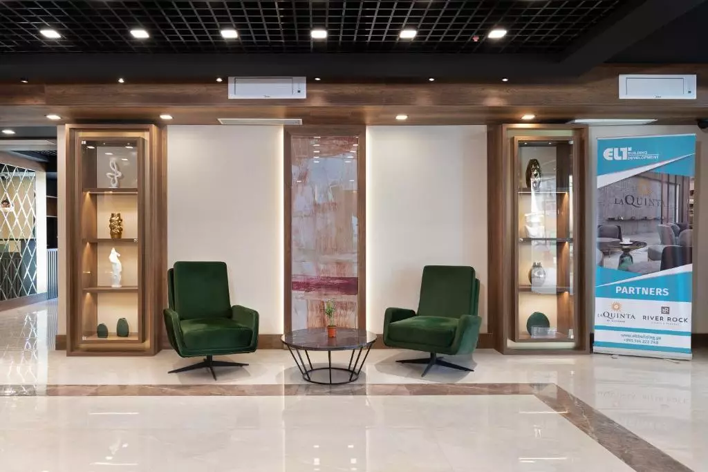 وین رزیدنس باتومی