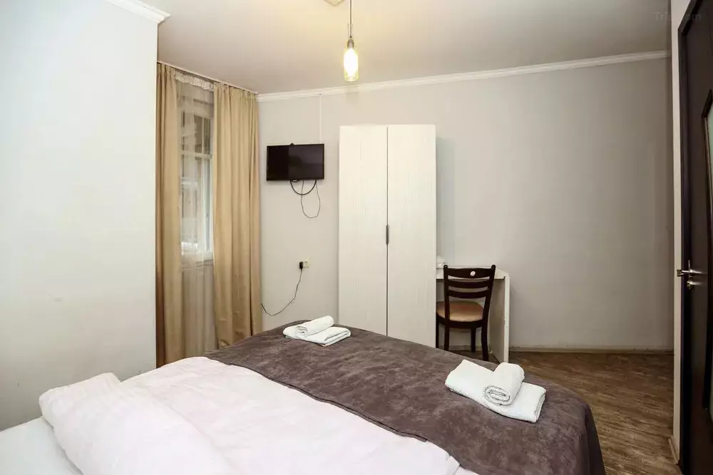 هتل روستاولی 36 تفلیس