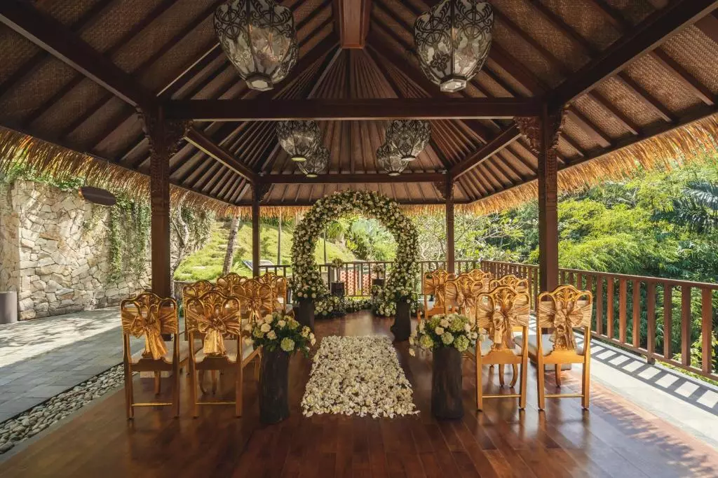 سریز اسپرینگ ریزورت