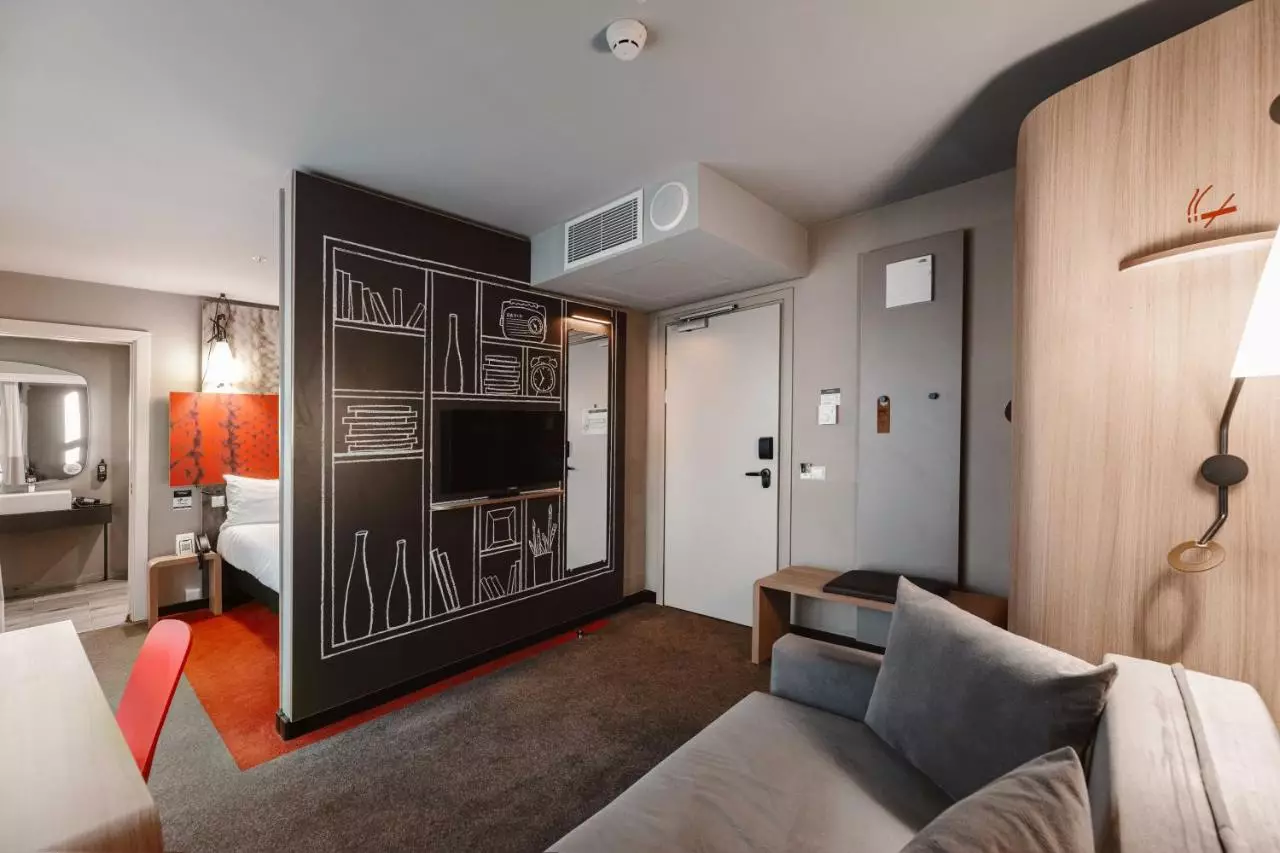 ایبیس استادیوم تفلیس