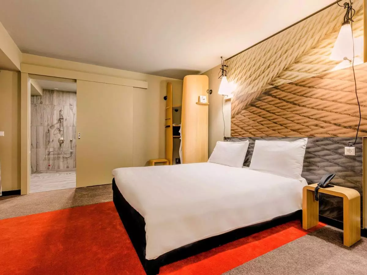 ایبیس استادیوم تفلیس