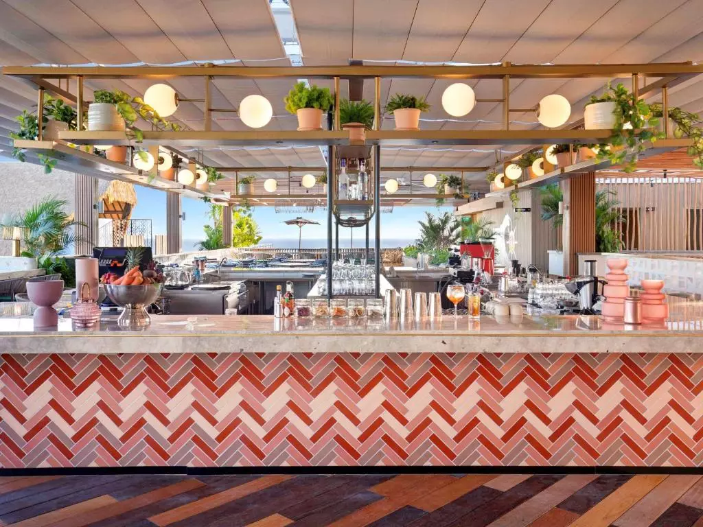 ترایب بالی کوتا بیچ