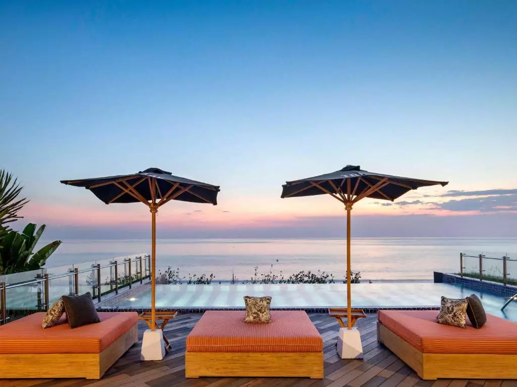 ترایب بالی کوتا بیچ