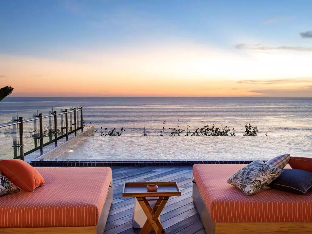 ترایب بالی کوتا بیچ