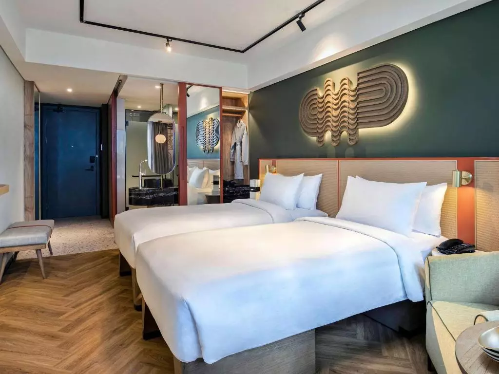 ترایب بالی کوتا بیچ