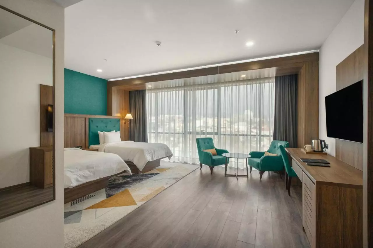 رویال تولیپ تفلیس