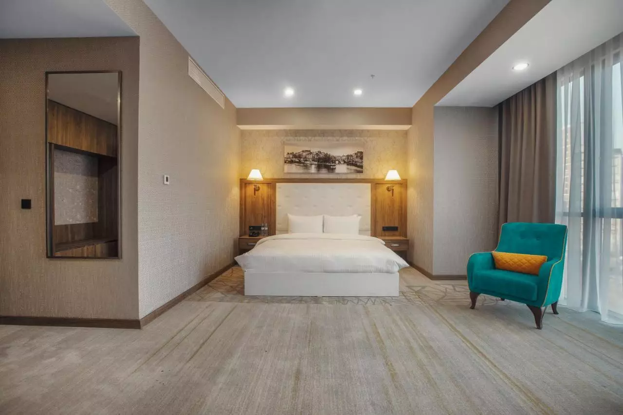 رویال تولیپ تفلیس