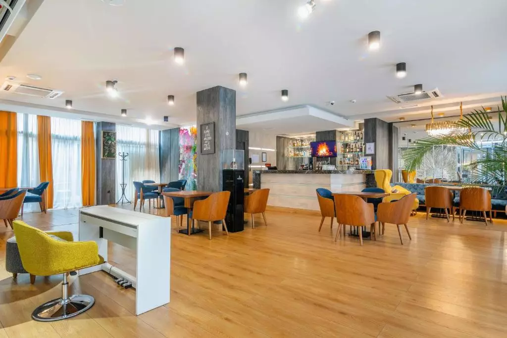 بست وسترن سیتی سنتر تفلیس