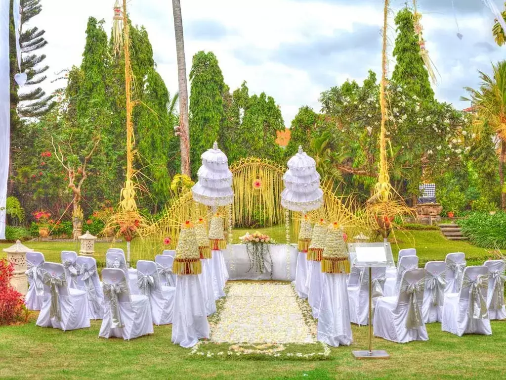 وایت رز کوتا ریزورت