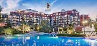 مریت کریستال کاو