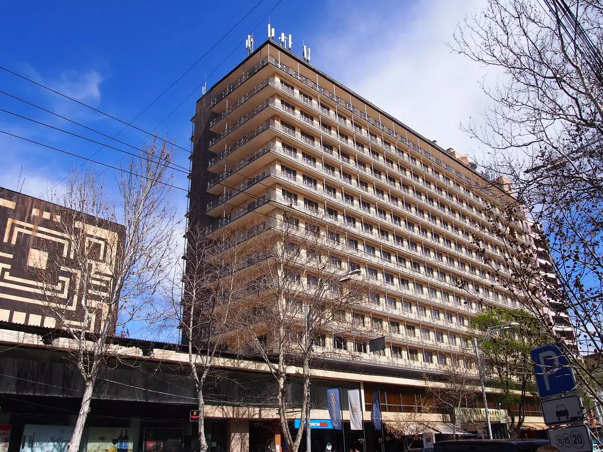 هتل آنی پلازا ایروان