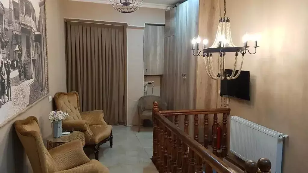 اپیک میدان تفلیس