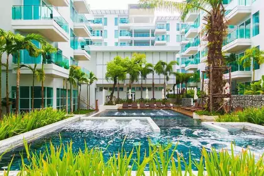 پاریپاس پاتونگ ریزورت