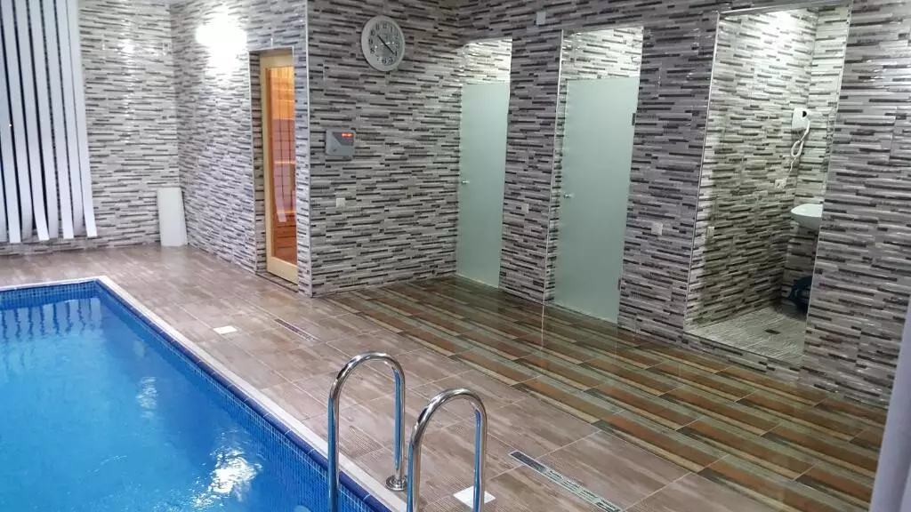 گرند پالاس باتومی