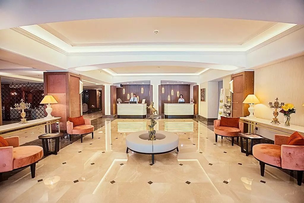 تیفلیس پالاس تفلیس