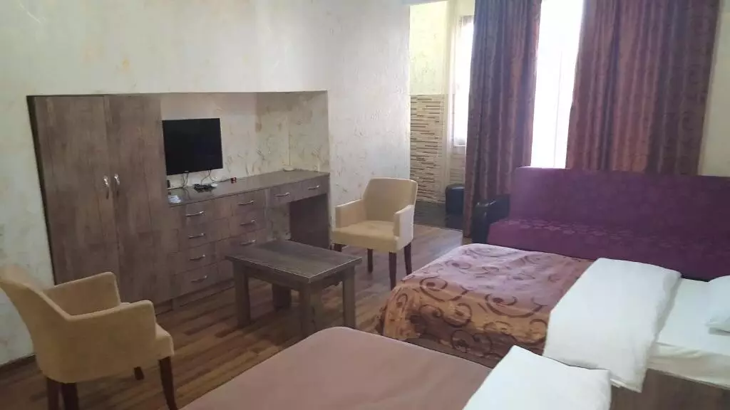 گرند پالاس باتومی